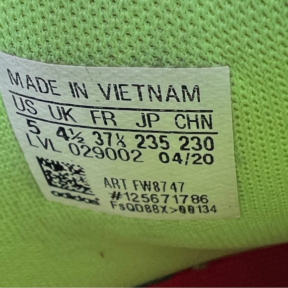 Adidas Marvel × D.O.N. Issue 2 Spidey Sense Neon Green Basketball Shoes Size 5 - Picture 3 of 12